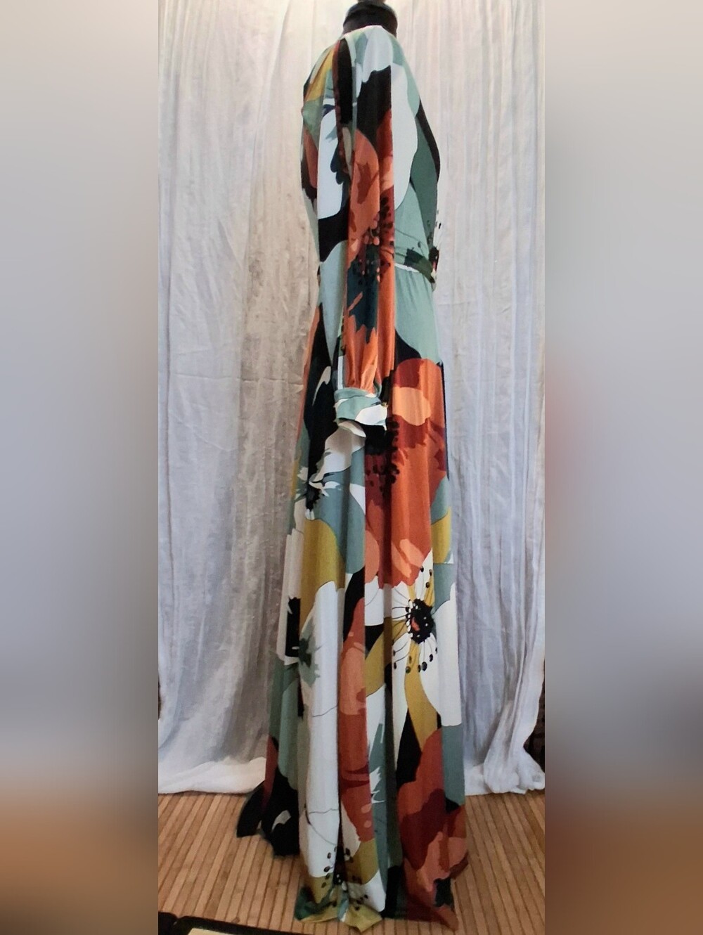 Floral V-Neck Long Sleeve Maxi Dress in Teal & Coral - Picture 7 of 7